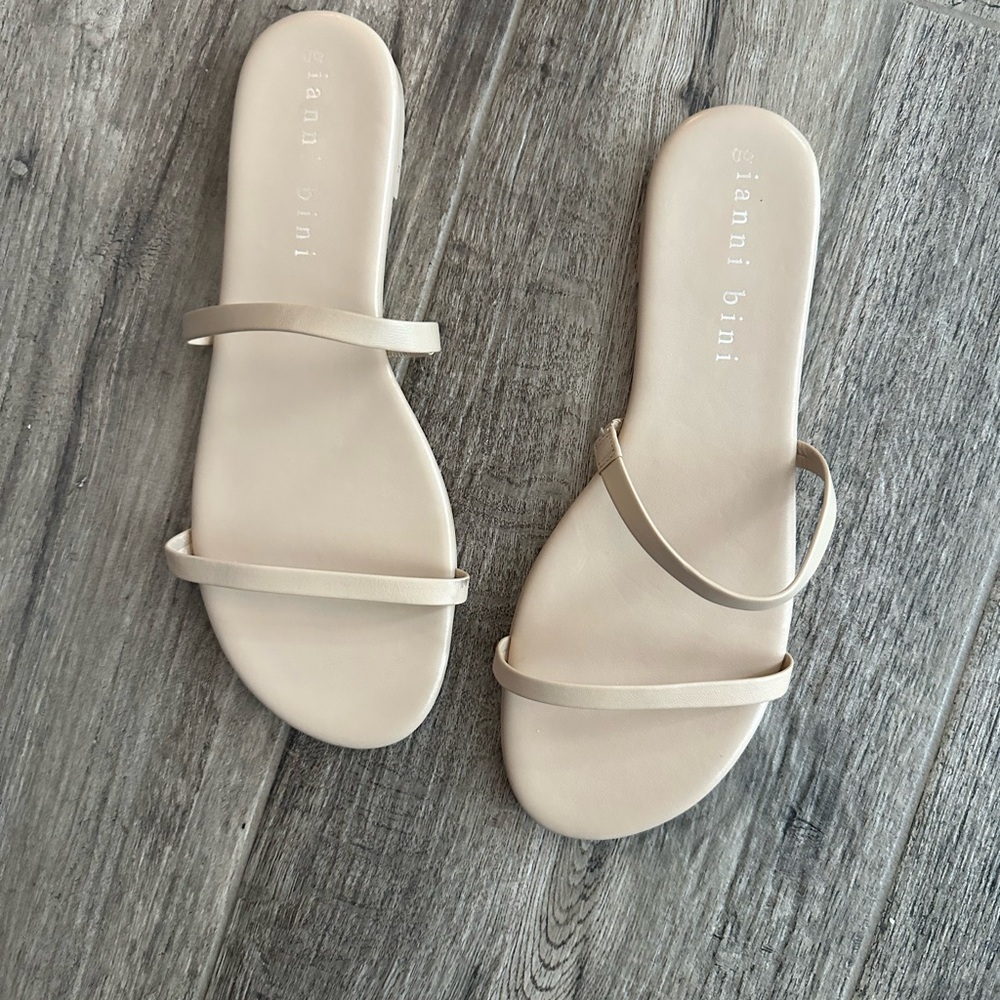 Gianni Bini Slip on Sandals.